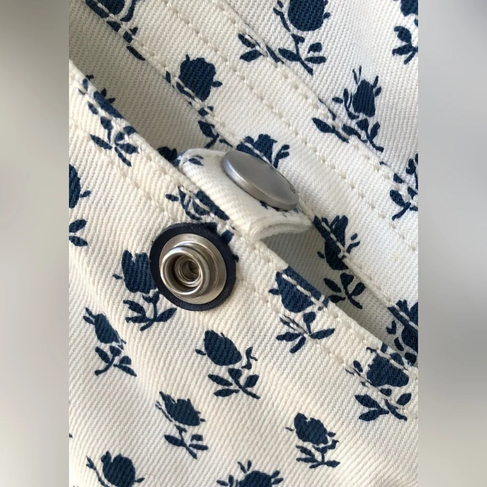 Coach denim jacket❤️ - Picture 8 of 9